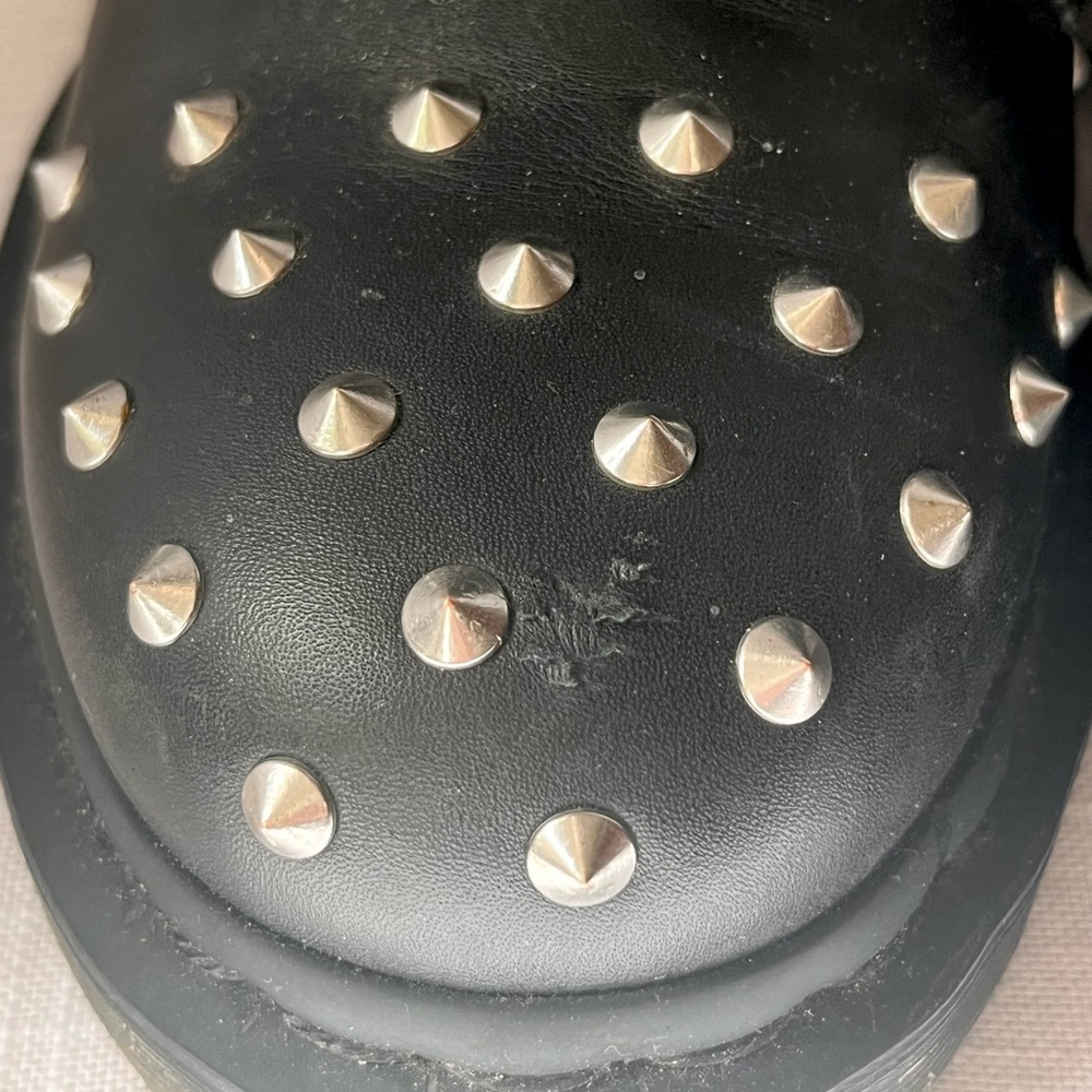 Dr. Martens 1460 STUD WANAMA LEATHER LACE UP BOOTS - Picture 3 of 6